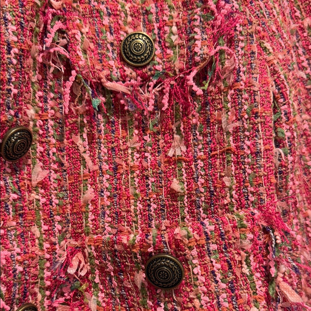 Chic Pink Tweed Jacket - Picture 3 of 3